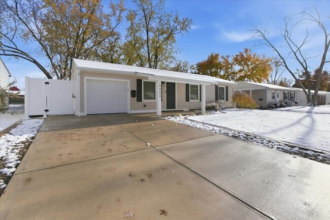Building Photo - Charming 3-Bedroom Ranch in a Convenient Location!