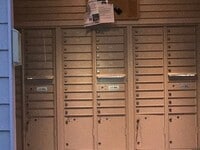 Building Photo - Beautiful remodeled 3 Story Townhome Pre-Leasing, Available now!