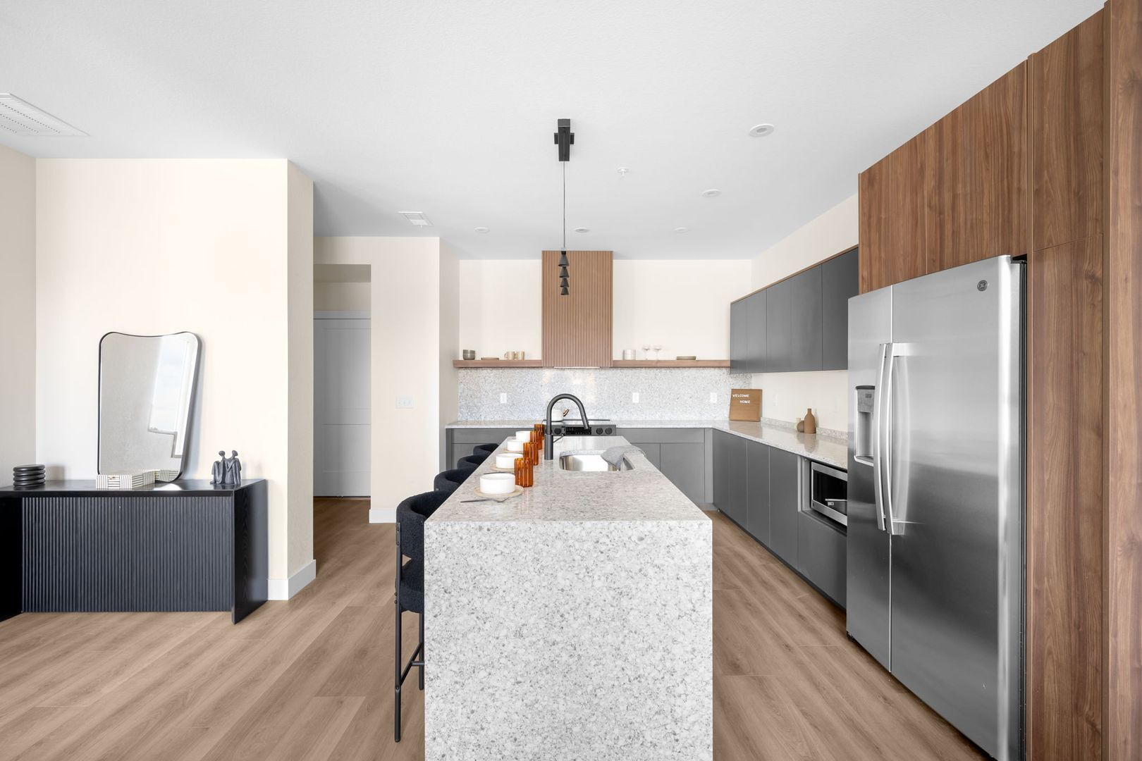 Building Photo - 5780 W 92nd Ave