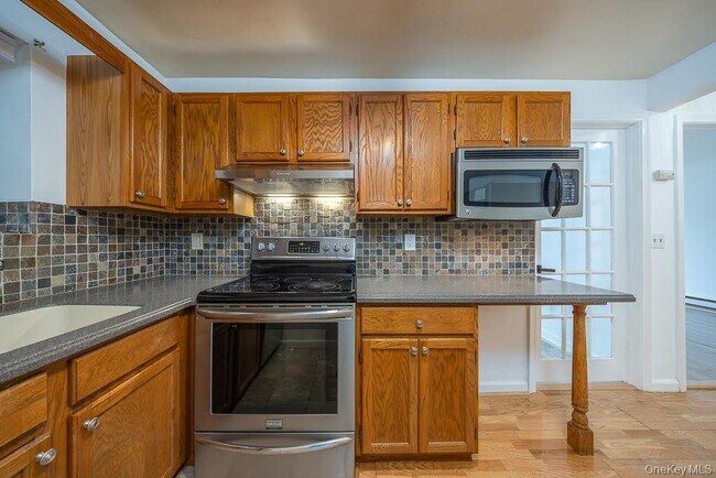 Building Photo - 506 Fox Run Ln