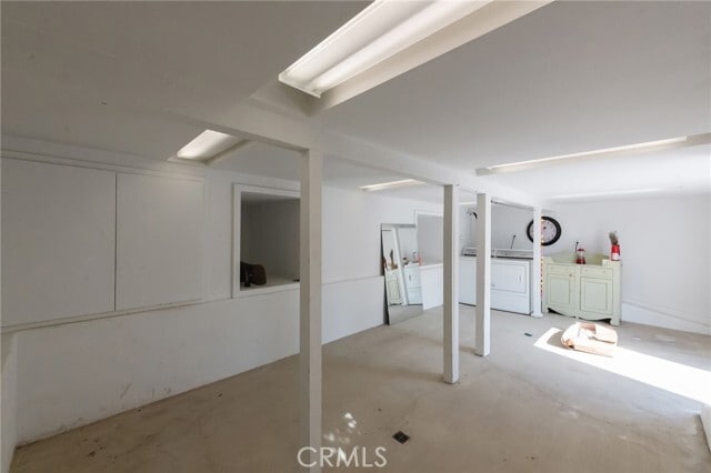 Building Photo - 912 8th Pl