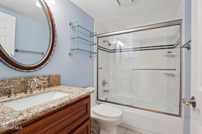 Building Photo - 29723 Strawberry Hill Dr