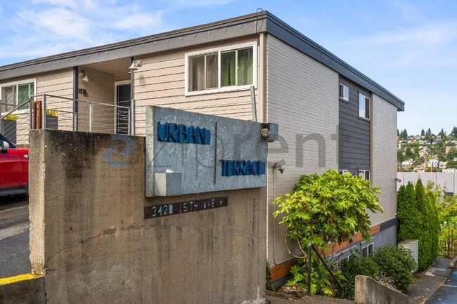 Building Photo - 3420 15th Ave W