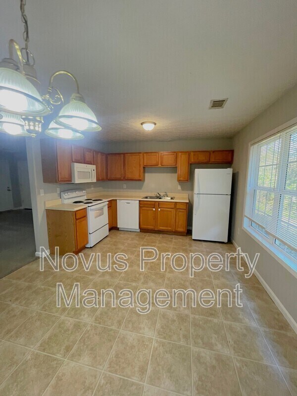 Building Photo - 103 Old Villa Rica Rd