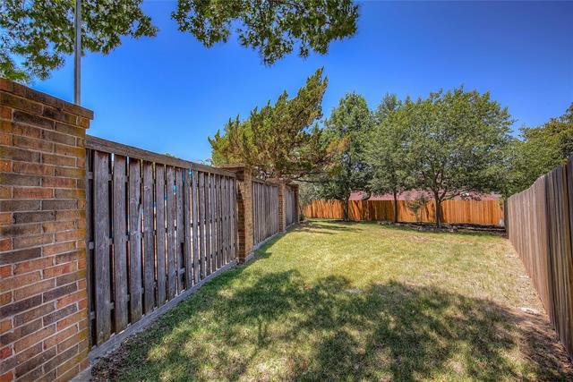 Building Photo - 307 Oakmont Dr