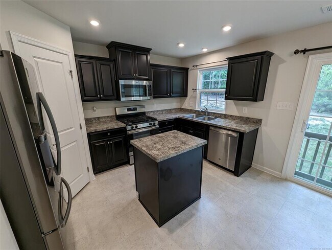 Building Photo - 7933 Arbor Ponds Terrace