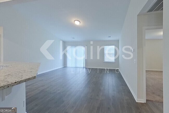 Building Photo - 108 St Phillip Wy