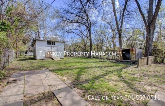 Building Photo - 1508 Sycamore St