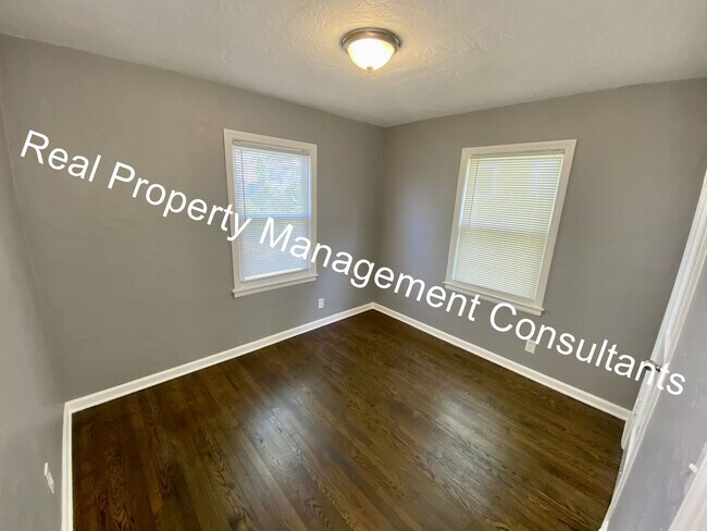 Building Photo - $500 off 1st Months Rent on 3 Bedroom