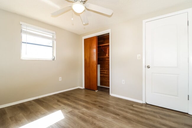 Building Photo - 6226 9th Ave