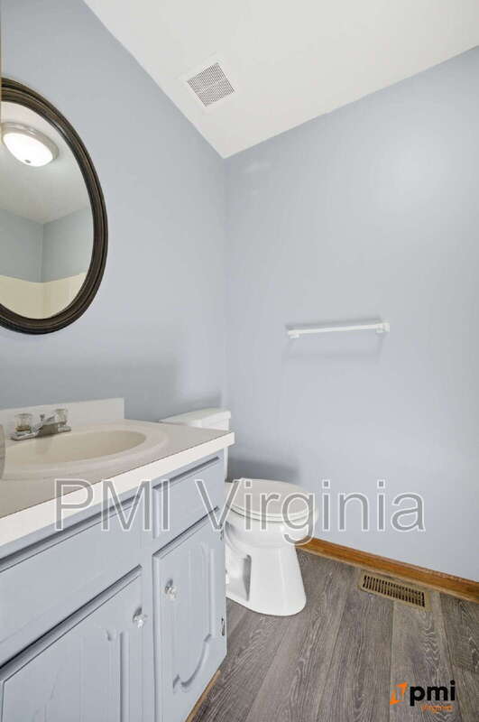 Building Photo - 705 Mill Landing Rd