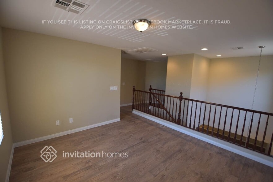 Building Photo - 7962 Valladolid Ave