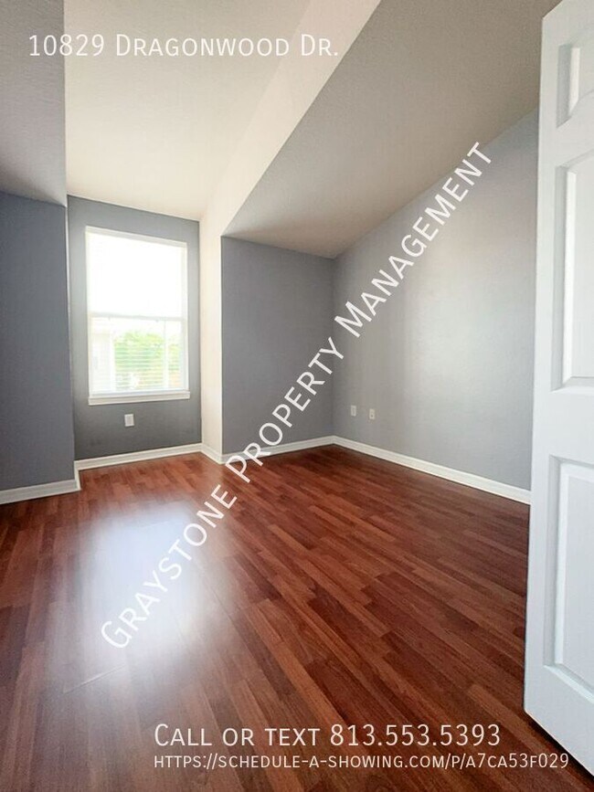 Building Photo - 10829 Dragonwood Dr