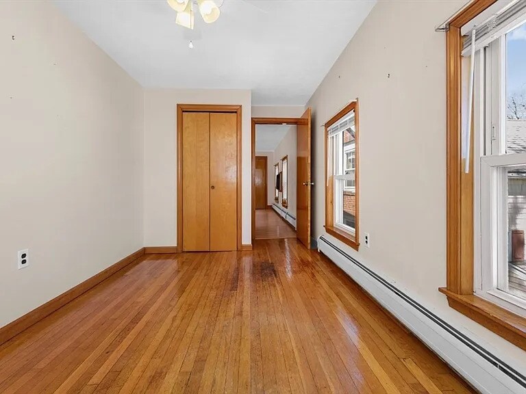 Building Photo - 155 Thorndike St