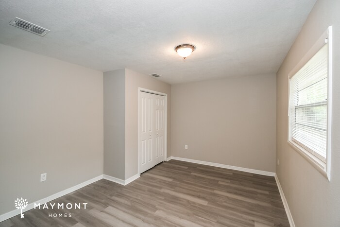 Building Photo - 410 W 62nd St