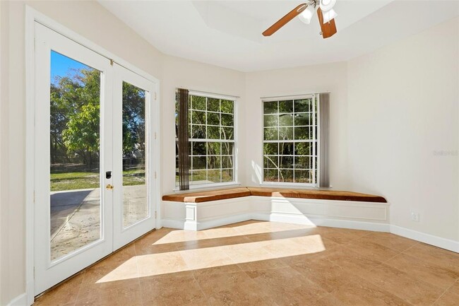 Building Photo - 5608 Kevin Ave