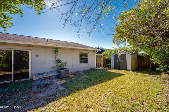 Building Photo - 906 Boulder Dr