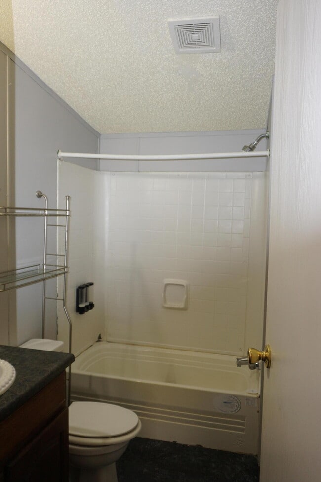 Building Photo - 8008 County Rd 69.1