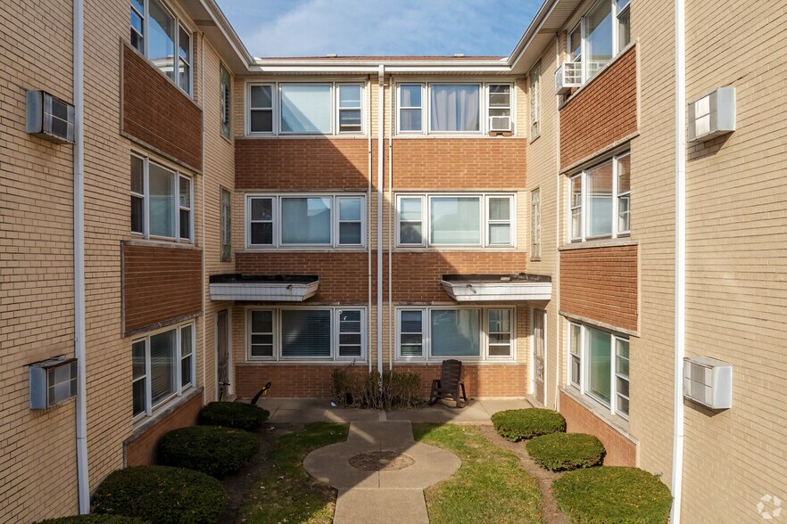 Building Photo - 8531 W Gregory St