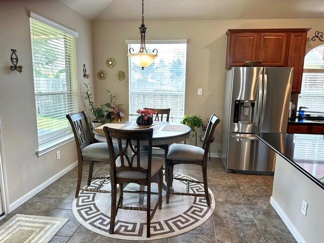 Building Photo - 5011 Logans Landing Ln