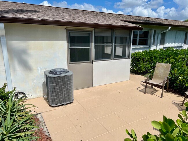 Building Photo - 2805 Crosley Dr E