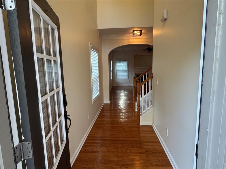 Building Photo - 5055 Hastings Terrace