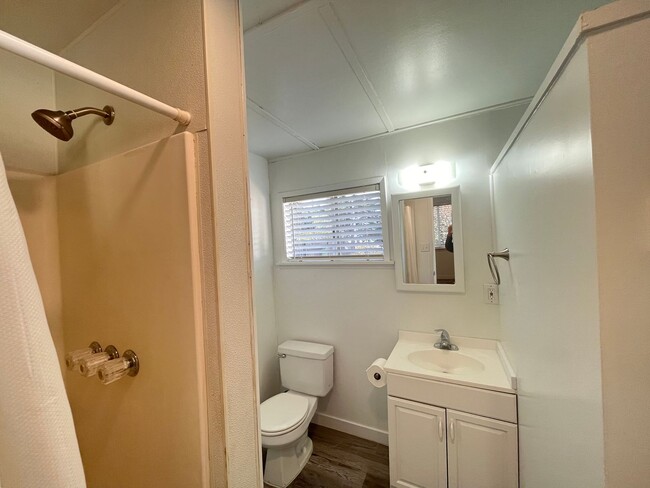 Building Photo - Morro Bay I Bedroom - Blocks to the Beach