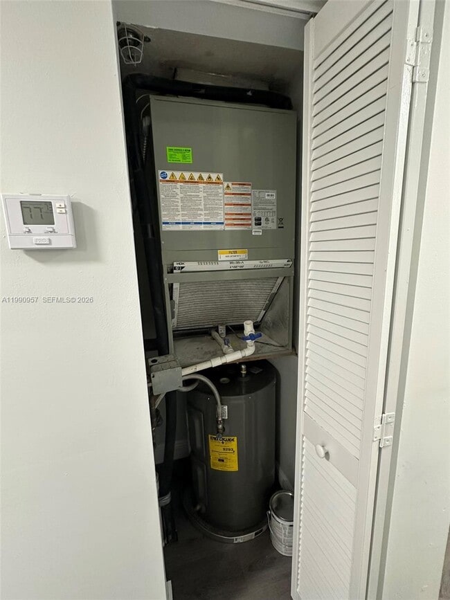 Building Photo - 12005 SW 14th St