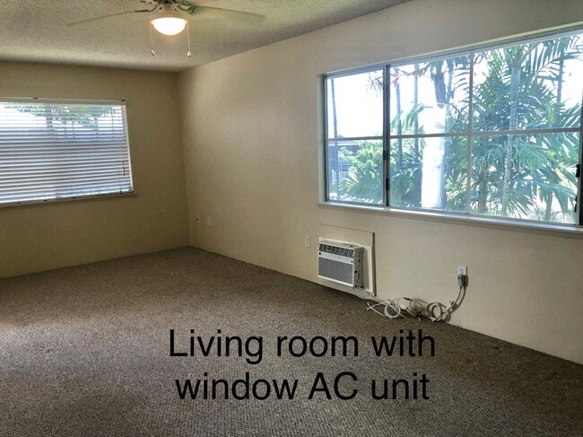 Building Photo - Northpointe - 2 bedroom, 2 bath, 2 pkg  up...