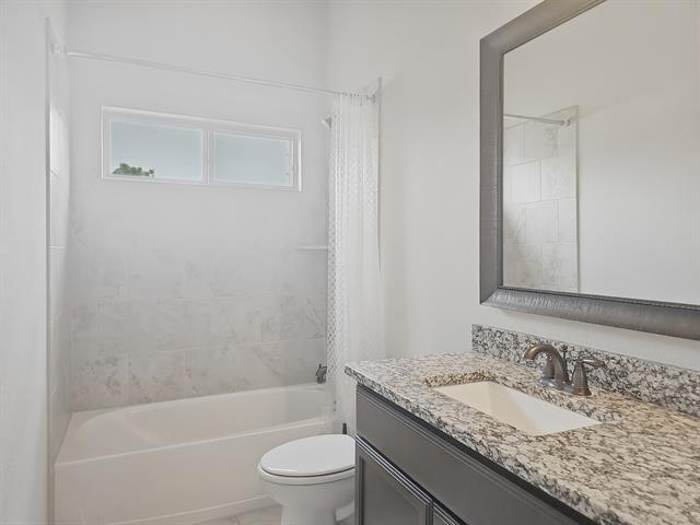 Building Photo - 3401 Rosewood Ln