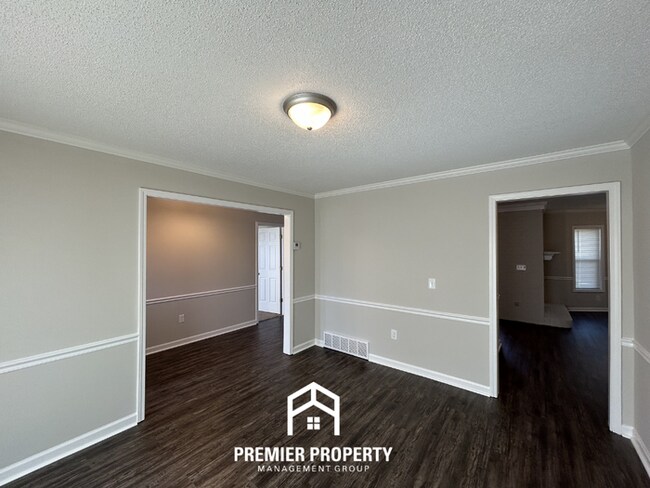 Building Photo - NEWLY RENOVATED 4BR/2.5BA Luxury Home | 2,613 Sq Ft, Vaulted Ceilings & Soaking Tub