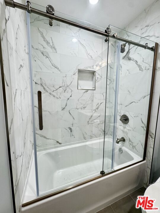 Building Photo - 5637 Homeside Ave