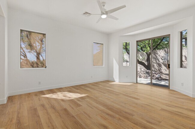 Building Photo - Amazing Home in Gold Canyon backing to Sta...