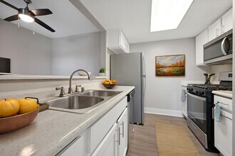 Building Photo - Prelude at the Park Apartments