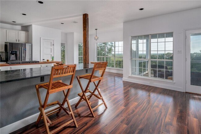 Building Photo - 1306 Arronimink Cir