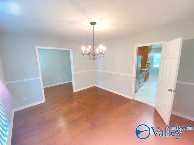 Building Photo - 826 Crestview Dr