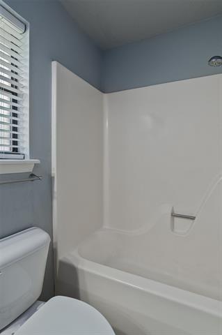 Building Photo - 5804 Catherine Ct