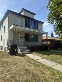 Building Photo - 18089 Saint Aubin St