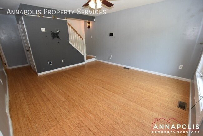 Building Photo - 1301 Damascus St