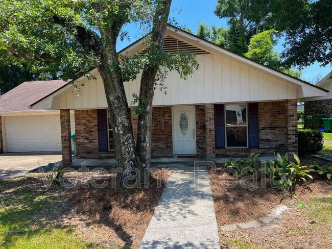 Primary Photo - 2316 Demaret Dr