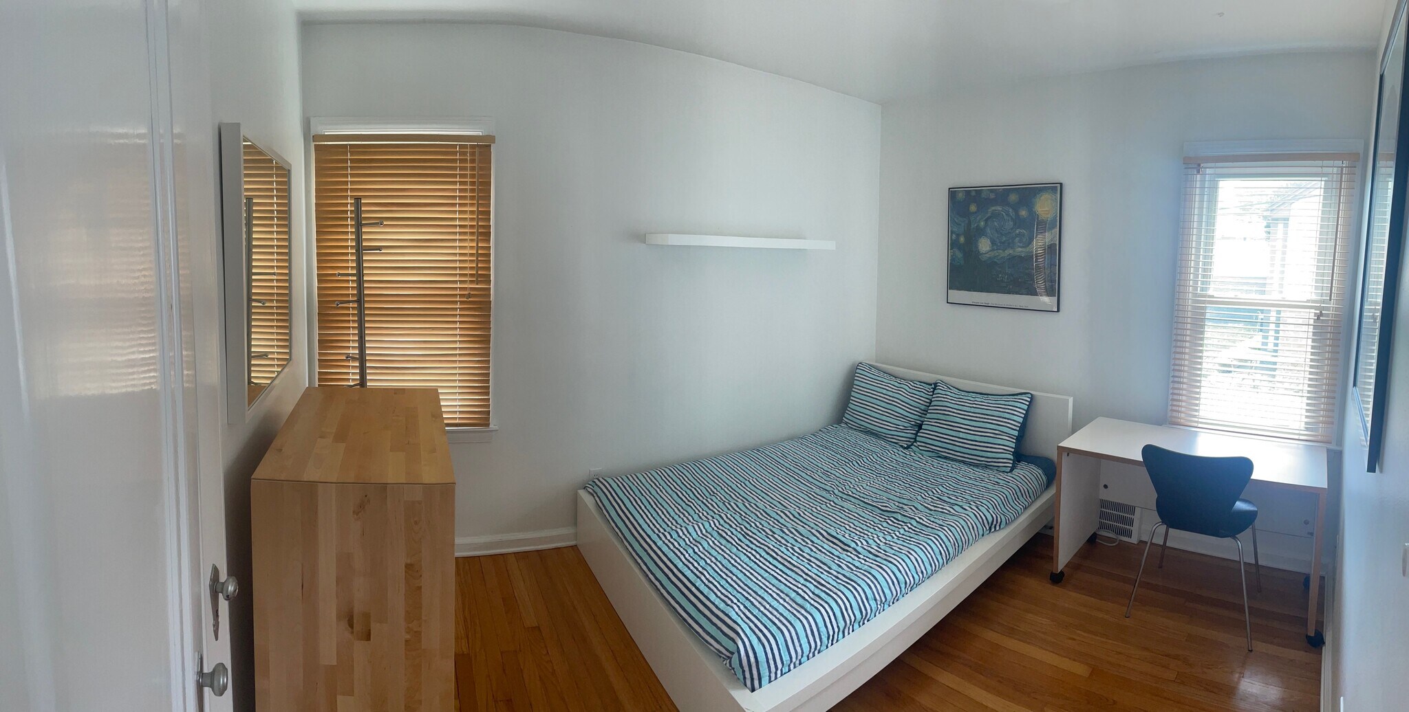 Ground Level Bedroom - 118 S Vermont Ave