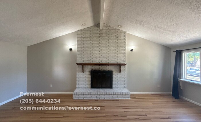 Building Photo - 3623 Bolamo Dr