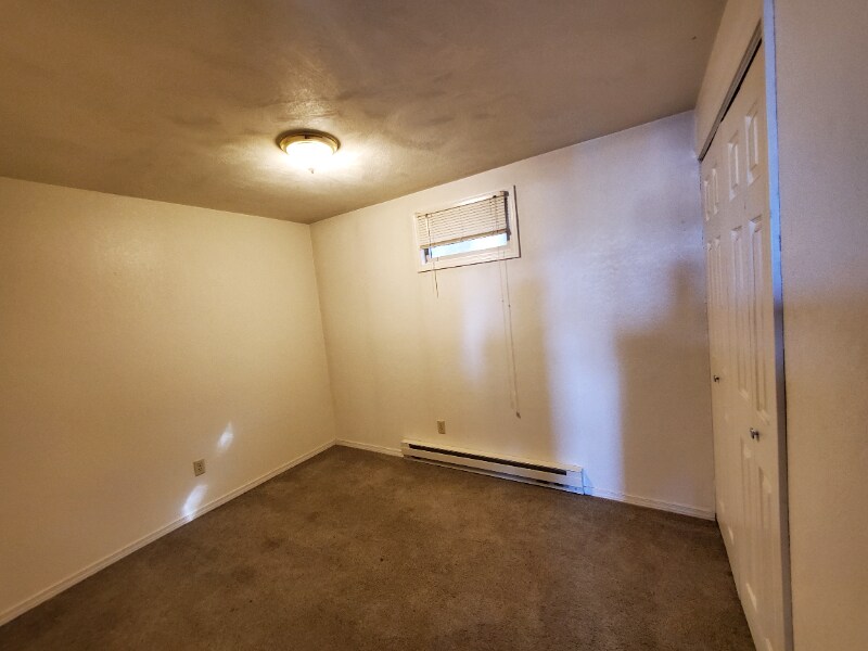 Building Photo - 1320 Linda Ln