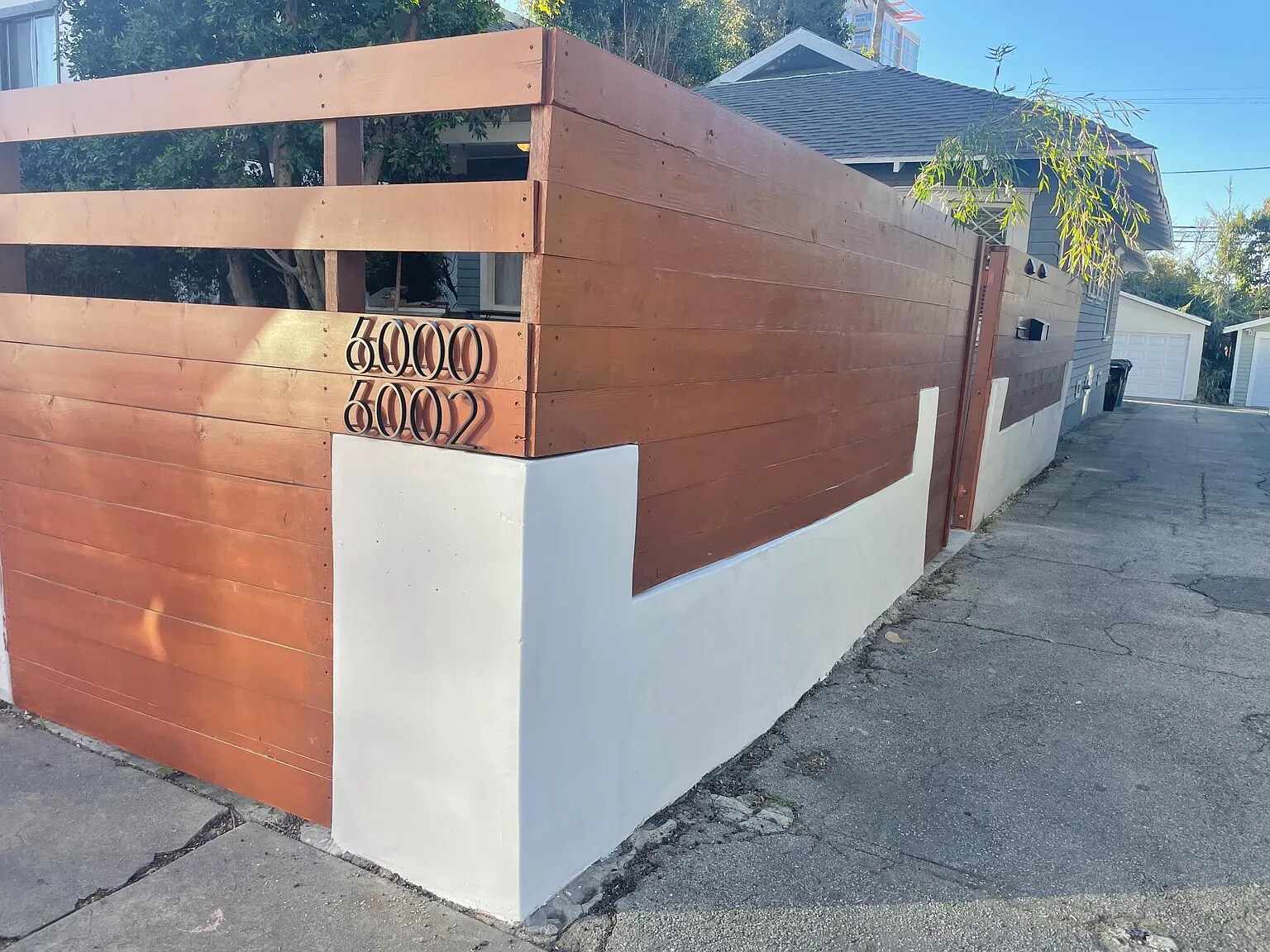 View from streetfront - 6002 Carlton Way