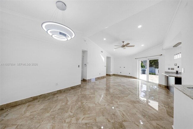 Building Photo - 6240 Gauntlet Hall Ln