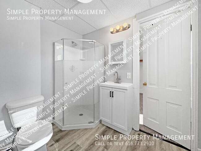 Building Photo - 615 Mc Reynolds Ave NW