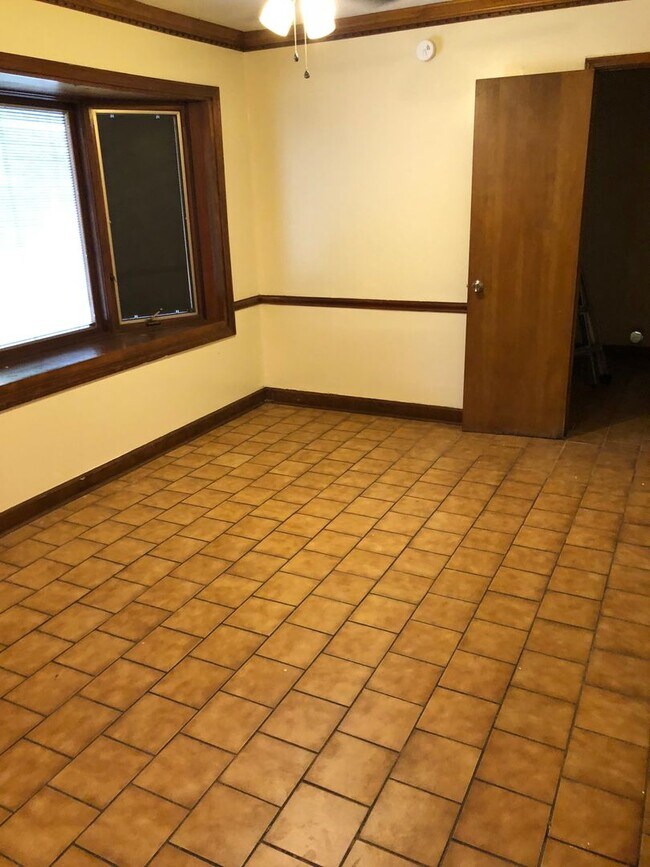 Building Photo - Great Home for Rent NE Jax, near soccer fields - quiet neighborhood, great for family