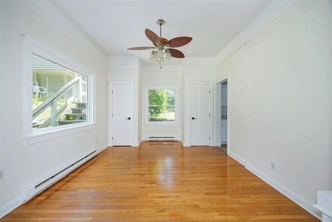 Building Photo - 1432 Lincoln Terrace LLC