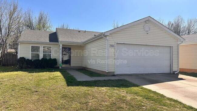 Building Photo - 5520 Bush Creek Way