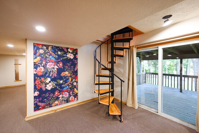 Building Photo - 3351 Wardell Rd